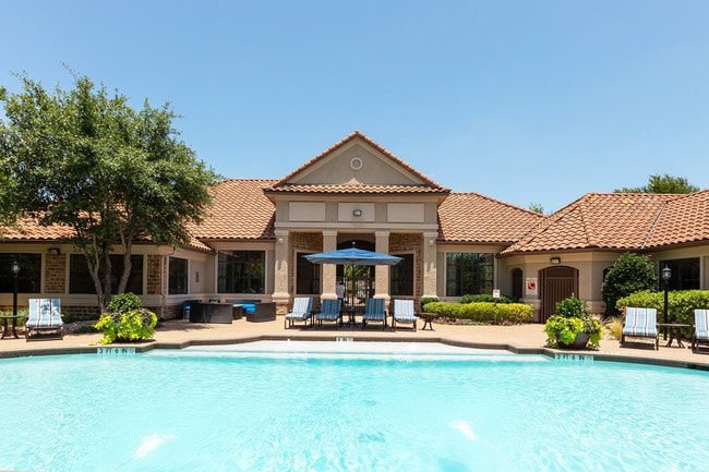 Resort-style saltwater swimming pool - DeLayne at Twin Creeks Apartments