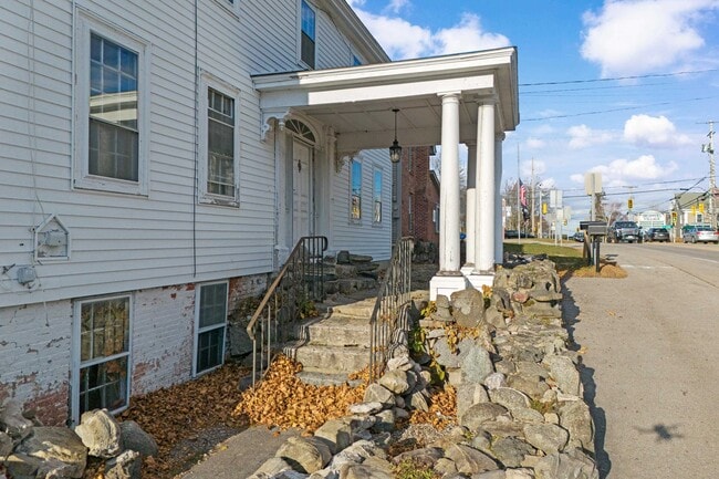 Photo - 80 Lafayette Rd