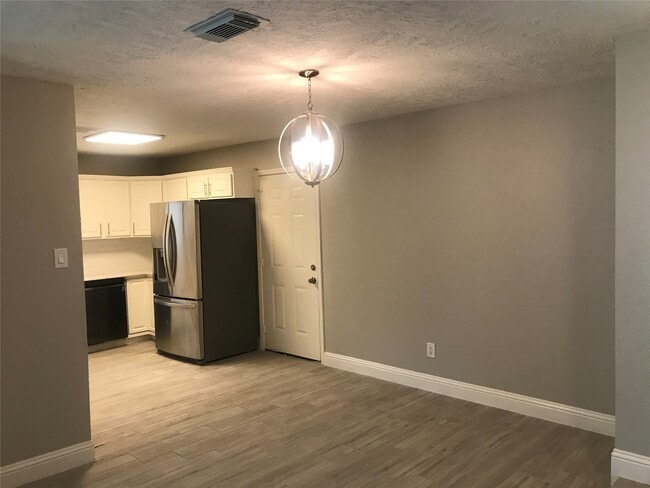 Photo - 9910 Stepney Green Dr