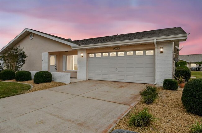 Building Photo - 1805 Butterfly Pl