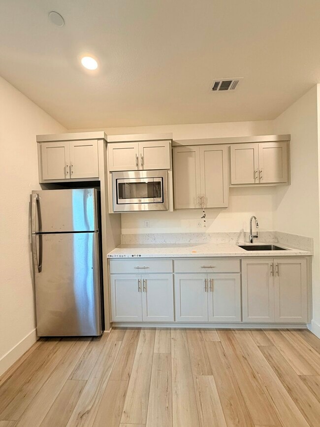 Photo - 5329 Frisanco Wy Unit B