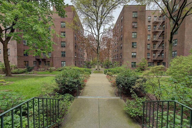 Photo - 34-21 78th St Unit 3F