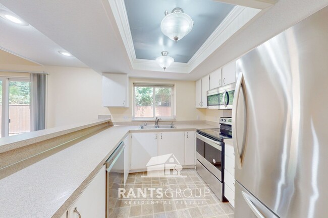 220 Israel Rd SW