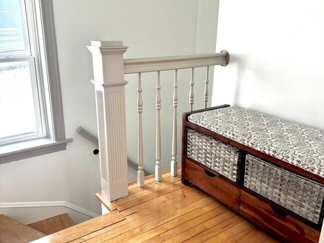 Photo - 2424 N Mozart St Unit 2
