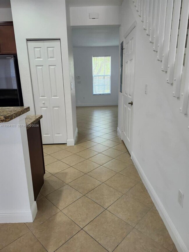 Photo - 1322 SW 147th Ter