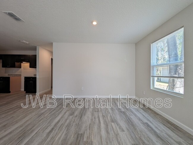 Photo - 5209 Missouri Ave