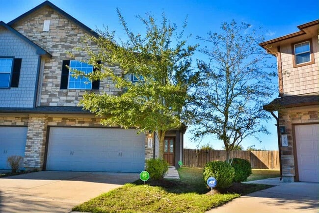 Photo - 3205 Victorian Manor Ln