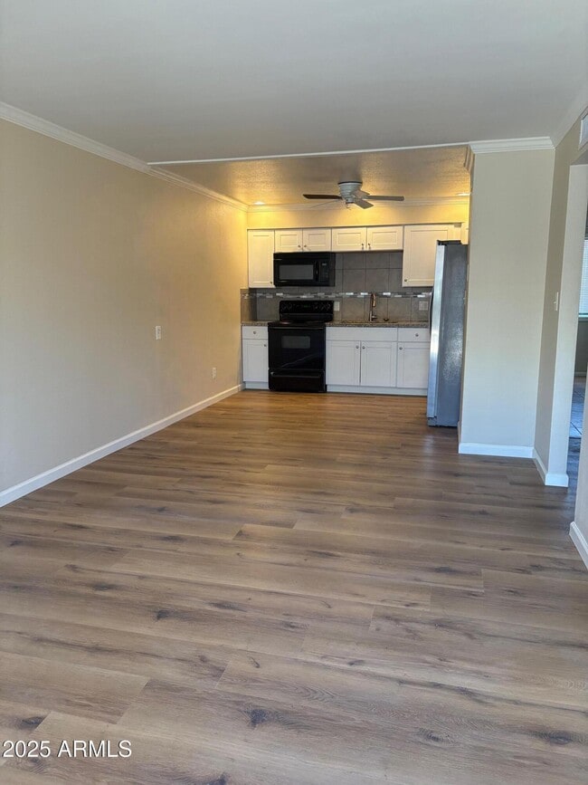 Building Photo - 909 S Priest Dr Unit 6 Rental