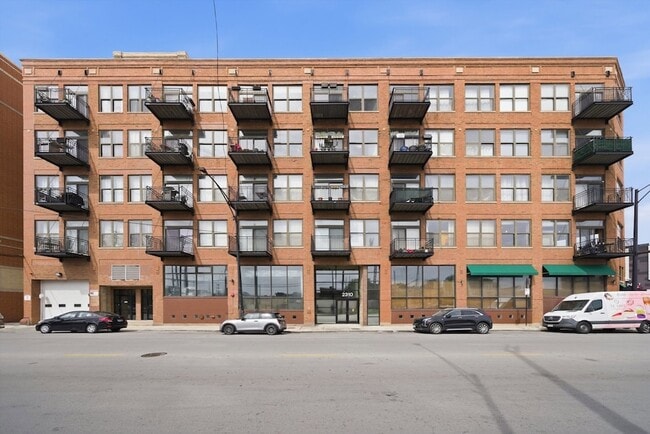 Photo - 2310 S Canal St
