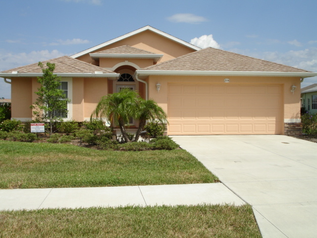 3BR/2BA/2CG Single Family Home in Lakeside... - 3BR/2BA/2CG Single Family Home in Lakeside...