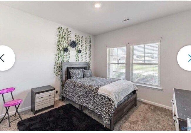 322 Jackson Pt Cir