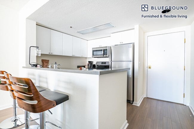 Photo - 2 Townsend St Unit SI FL7-ID1660