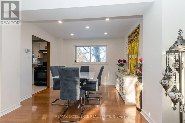Photo - 2962 St Malo Cir