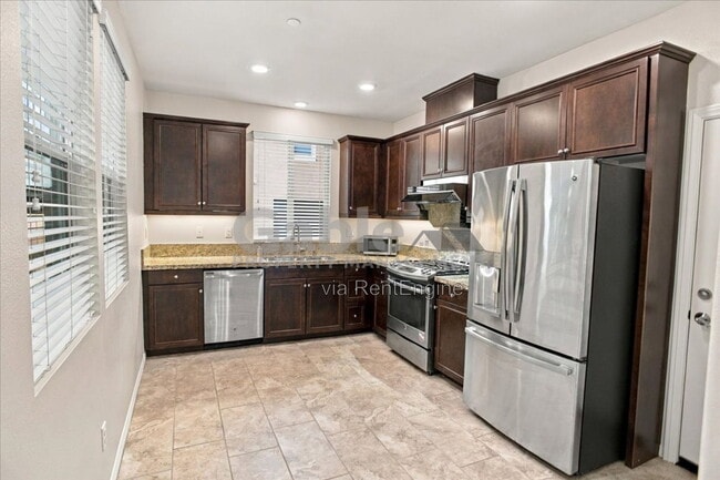 24266 Verdugo Cir