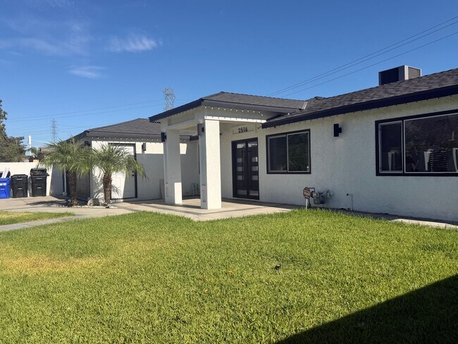 2516 Fernley Dr