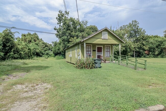 Photo - 1335 Sherman St
