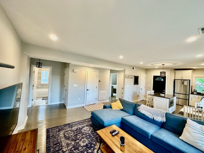 Photo - 19 Highland St Unit 1