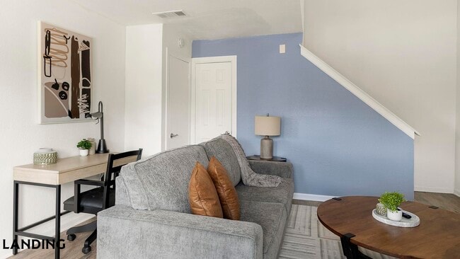 Photo - 1225 E Pleasant Run Rd Unidad 702