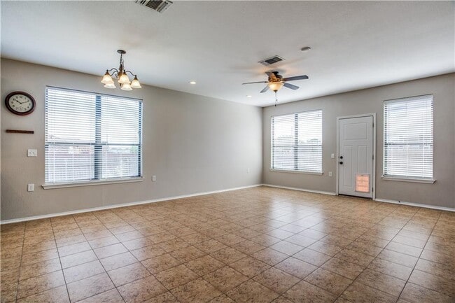 Photo - 8801 Capitol View Dr