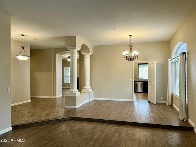 Photo - 24011 N 74th St