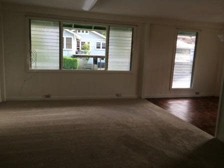 Building Photo - Nuuanu Home - 5 bedrooms, 2 baths House w/carport - Avail 1/5/2026