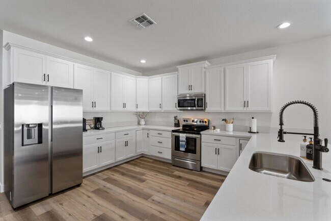 1222 E Yucca St Unidad SI ID1540149P