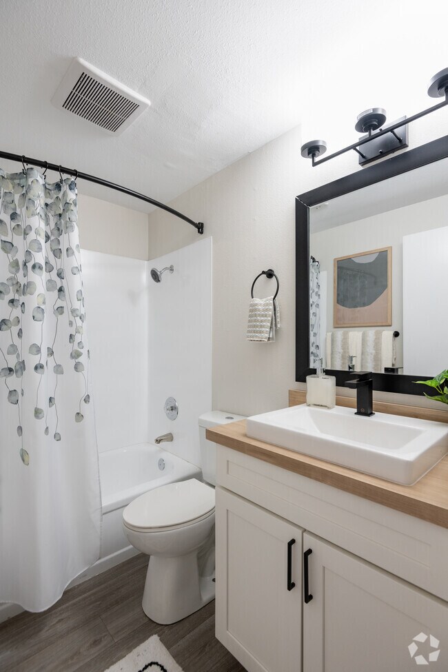 Miro Apartments For Rent in Federal Way, WA