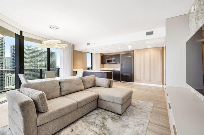 Photo - 45 SW 9th St Unit 2303