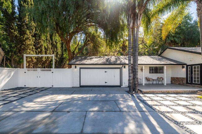 Photo - New Price: $6,800/month — Furnished Shadow Hills Retreat with Utilities Included & Exclusive Priv...