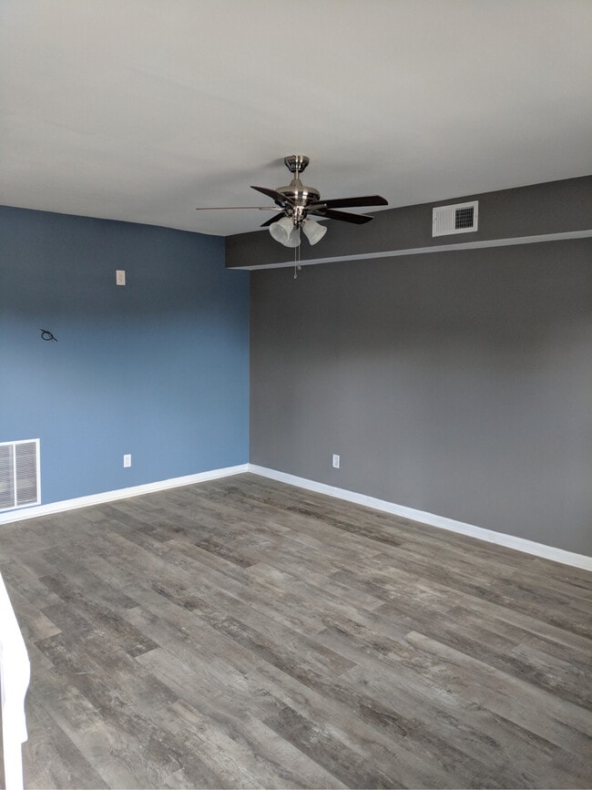 Photo - 1121 Morningside Dr