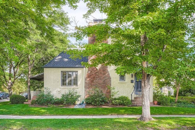 Photo - 1703 E 5th Ave