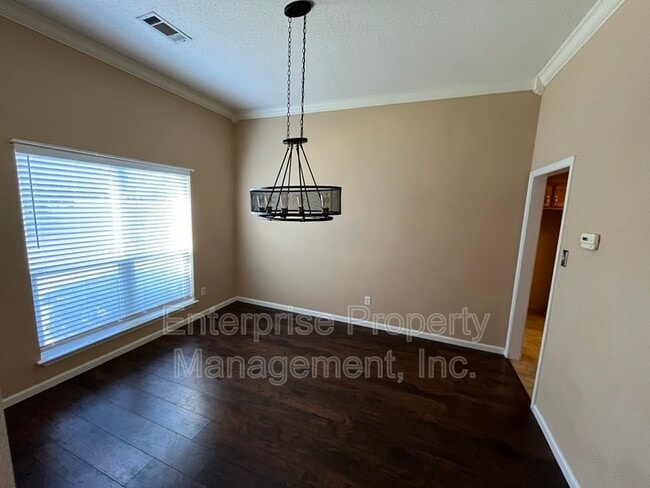Photo - 9480 Grove Rd