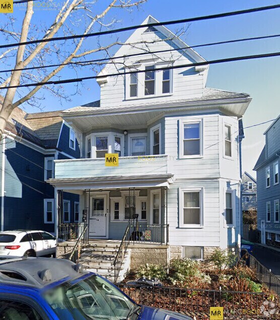 Building Photo - 14 Bay State Ave Unit 2 Rental