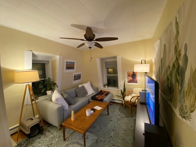 Photo - 12 Claremon St Unit 3