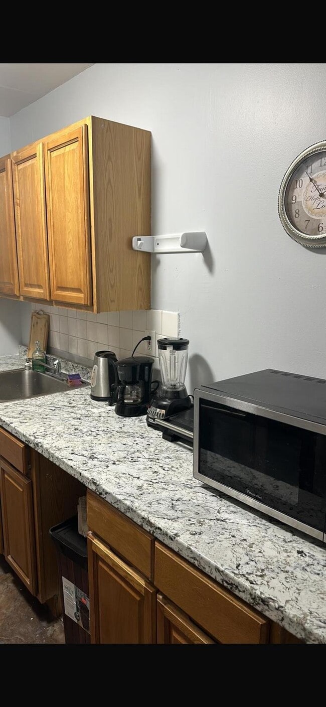 Photo - 1200 Woodycrest Ave Unidad Apt 2F