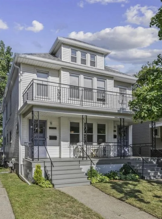 Building Photo - 1354 Maryland St Unit lower