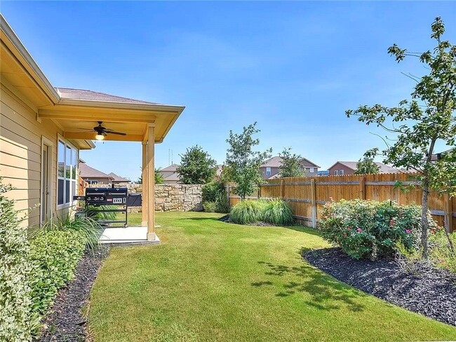 Photo - 140 Moulins Ln