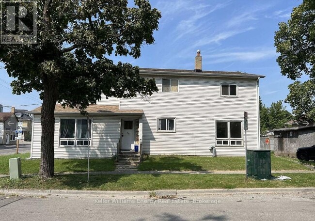 Photo - 86 Brock St E Unit #3