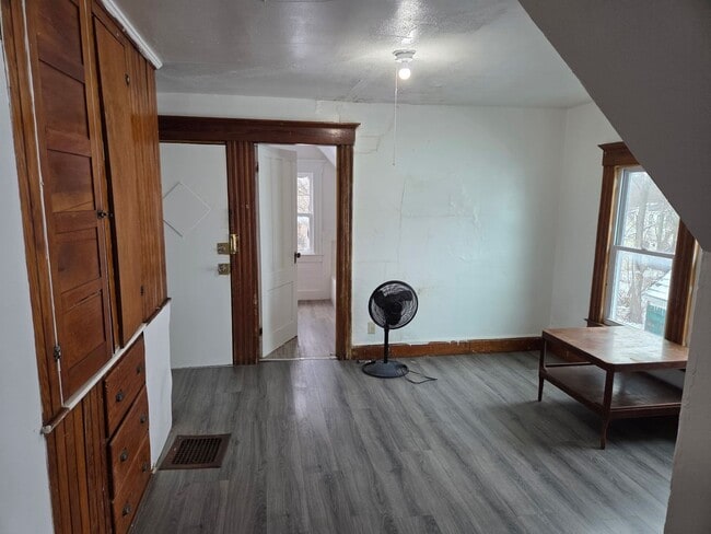 Photo - 184 Hope Ave Unit Apt. 3