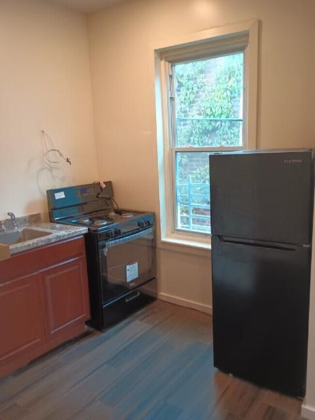 Photo - 1619 N 29th St