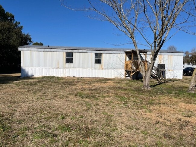 Building Photo - 885 William Vause Ln