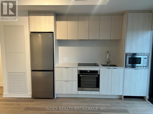 Photo - 3009 Novar Rd Unit 1815