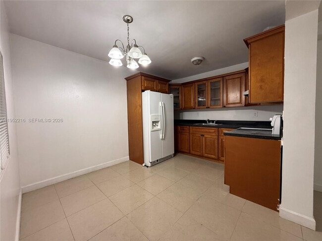 Photo - 1122 NW 32nd Ct Unidad Front