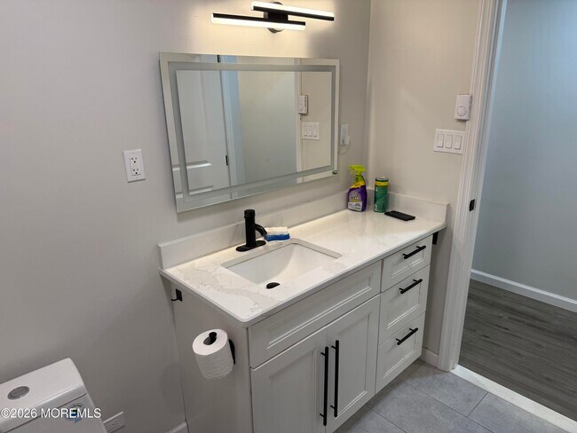 Photo - 286B Malvern Ct E