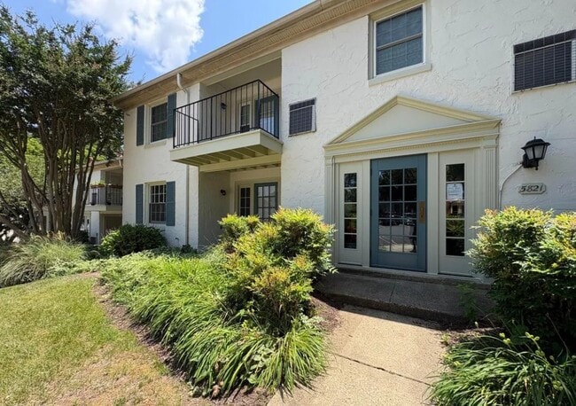 Photo - 5821 Rexford Dr Unit A