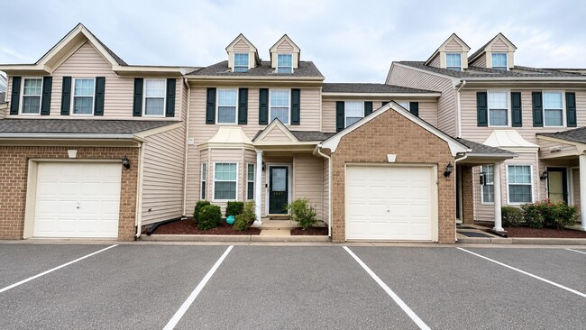 Building Photo - Spacious Virginia Beach Home with Dual Primary Suites & Private Backyard