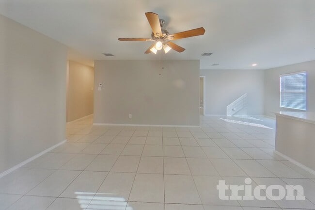 2602 Vavra Ln