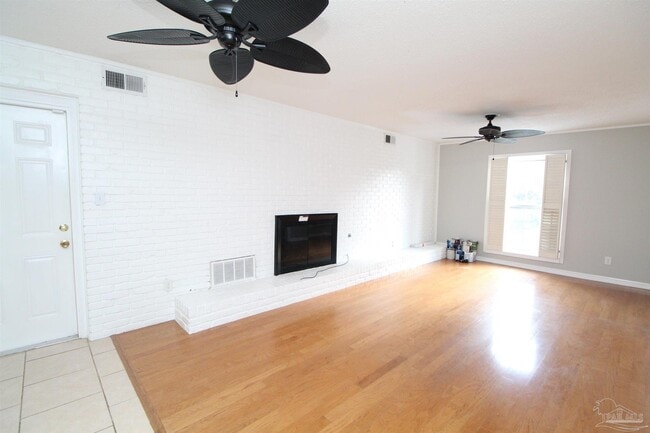 Photo - 4206 Lynn Ora Dr