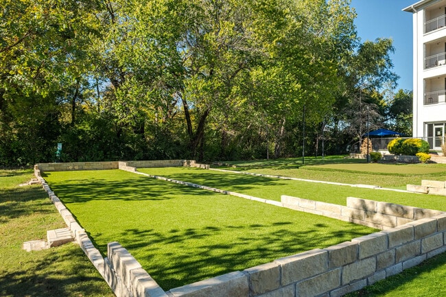 Broadstone on Trinity apartments — community photo