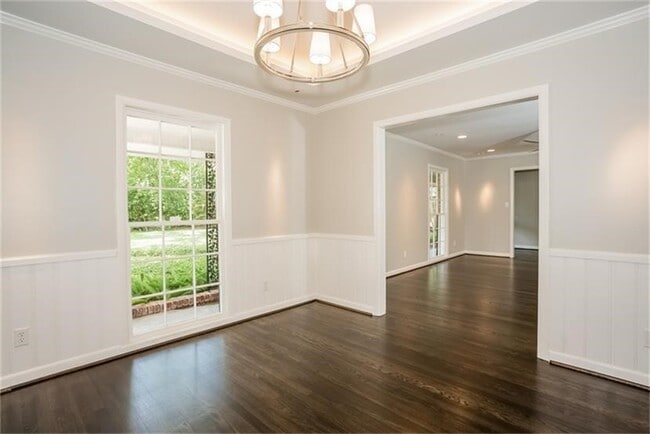 Photo - 4503 Bryn Mawr Ln House